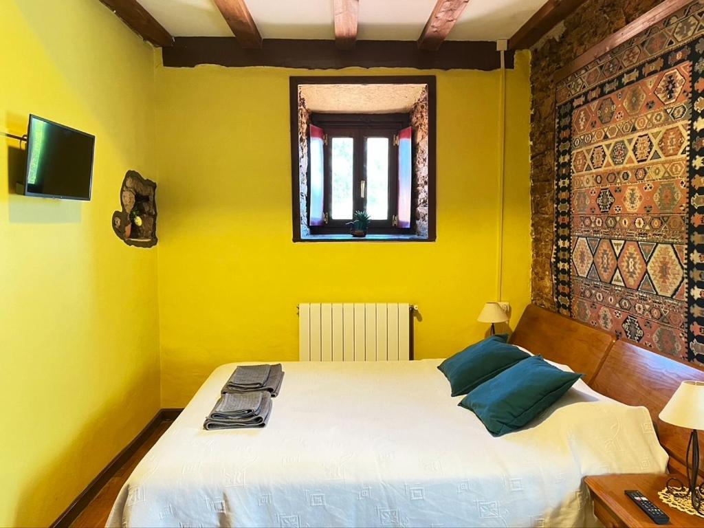 La Asturxana Konuk evi Malleza Dış mekan fotoğraf